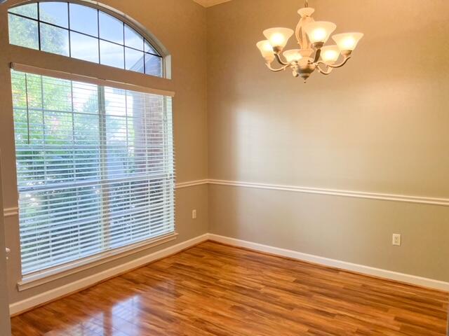 ROYAL OAKS - Residential Lease