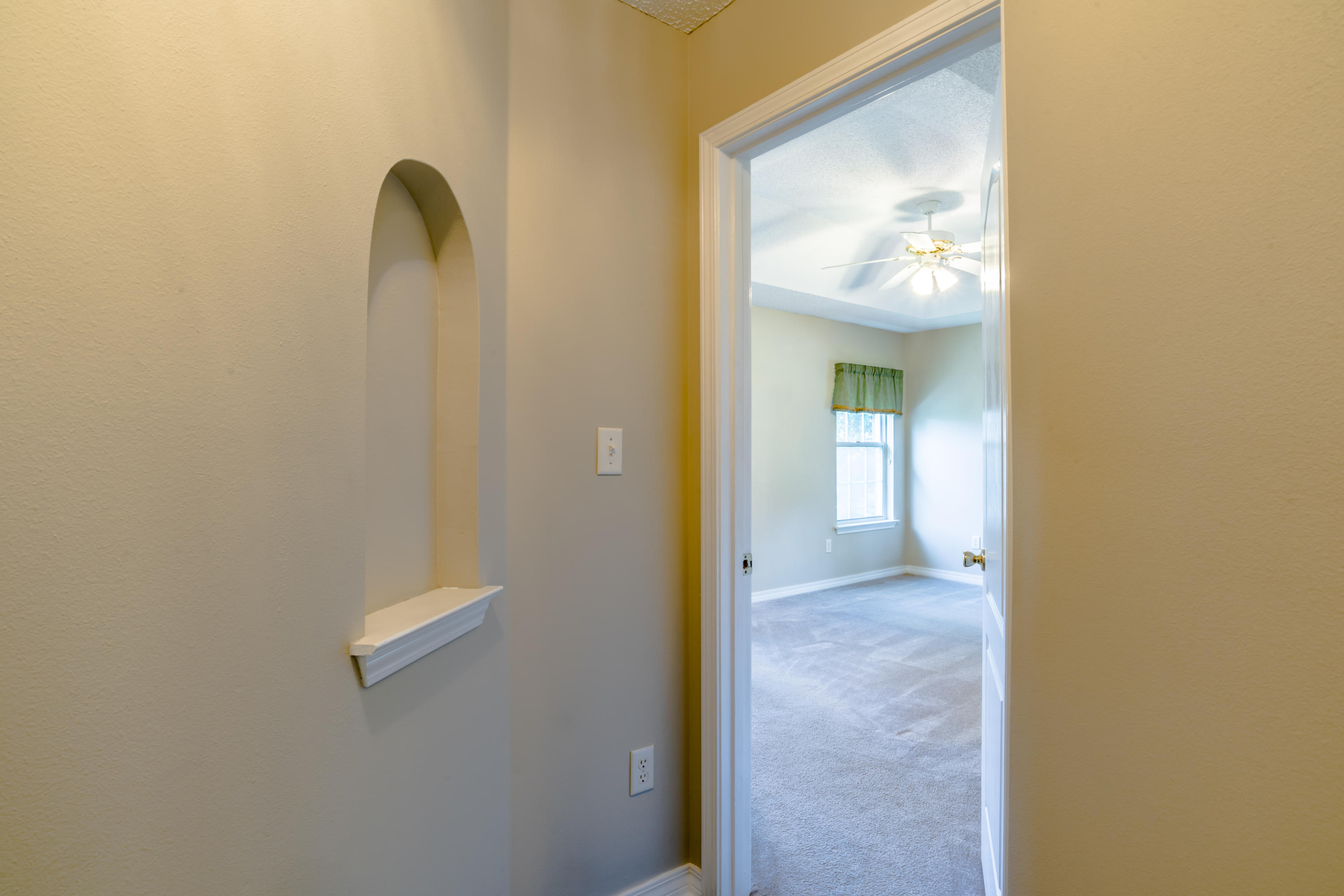 HOLLEY BY THE SEA - Residential