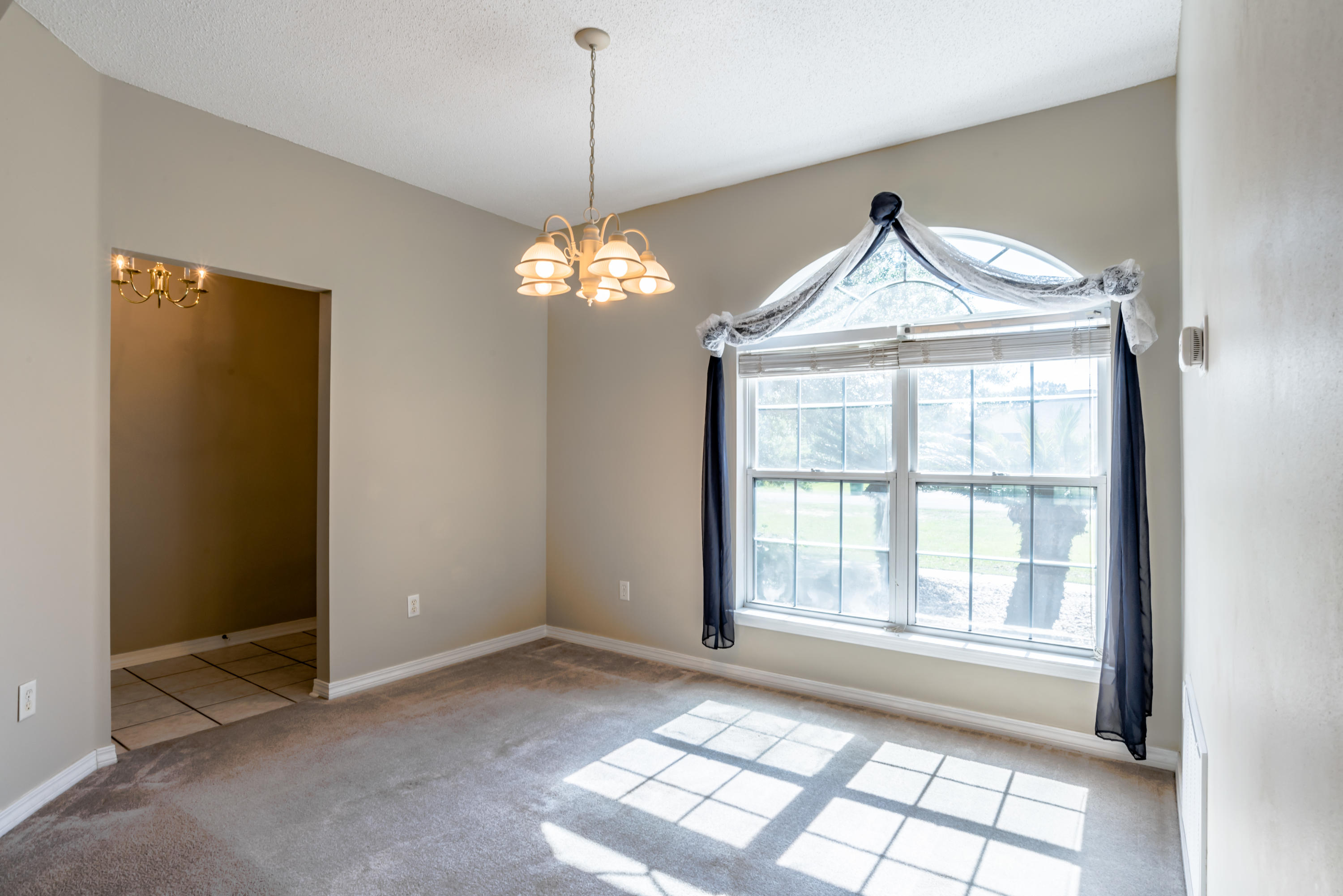 HOLLEY BY THE SEA - Residential