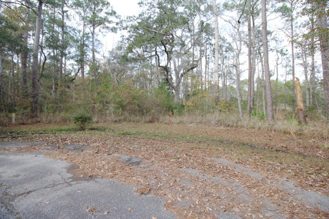 CROSS CREEK SHORES - Land