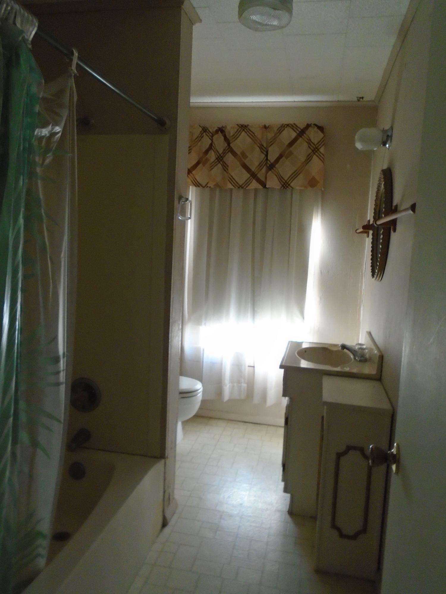 TOWN OF DEFUNIAK SPRINGS - Residential