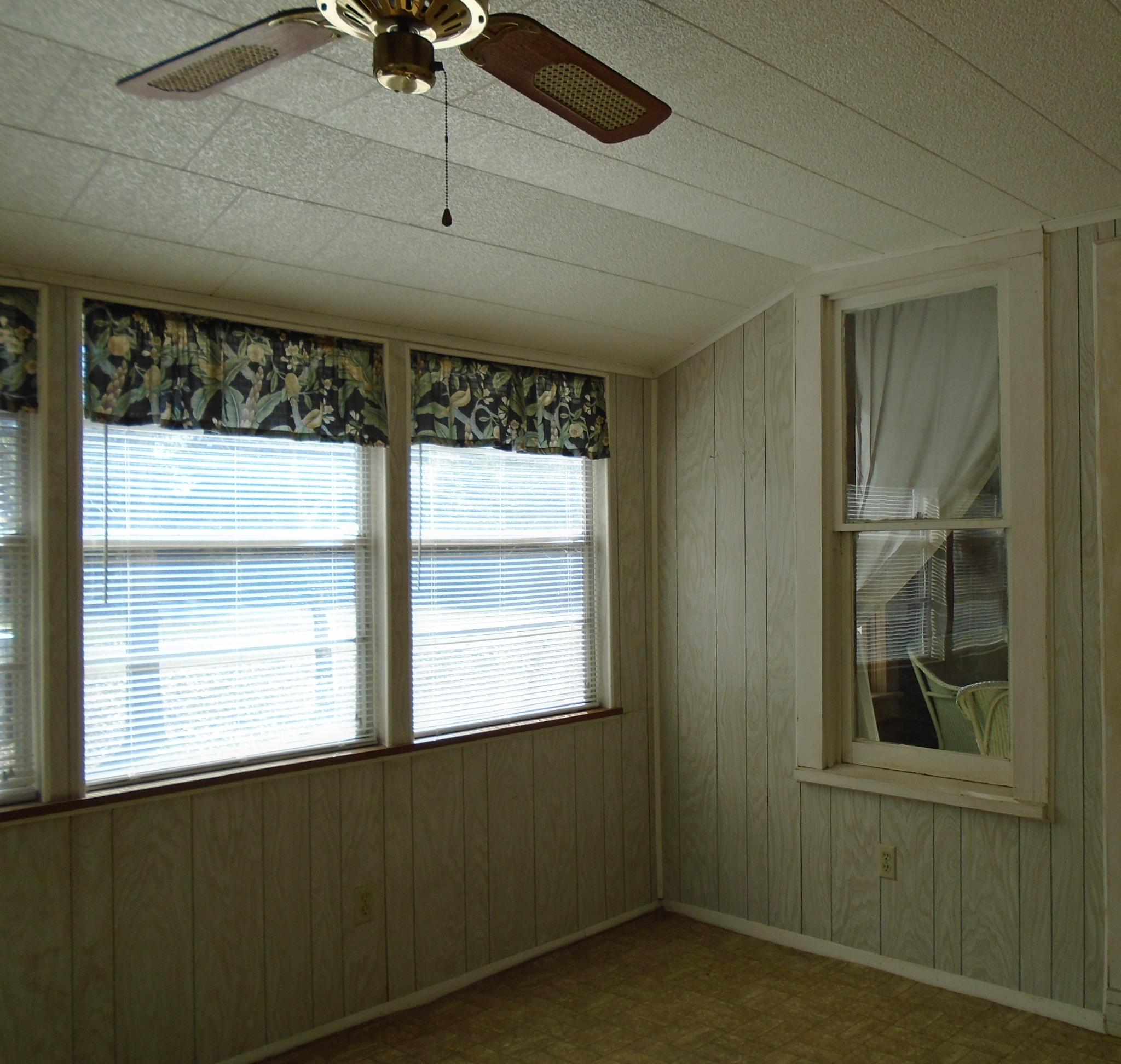 TOWN OF DEFUNIAK SPRINGS - Residential