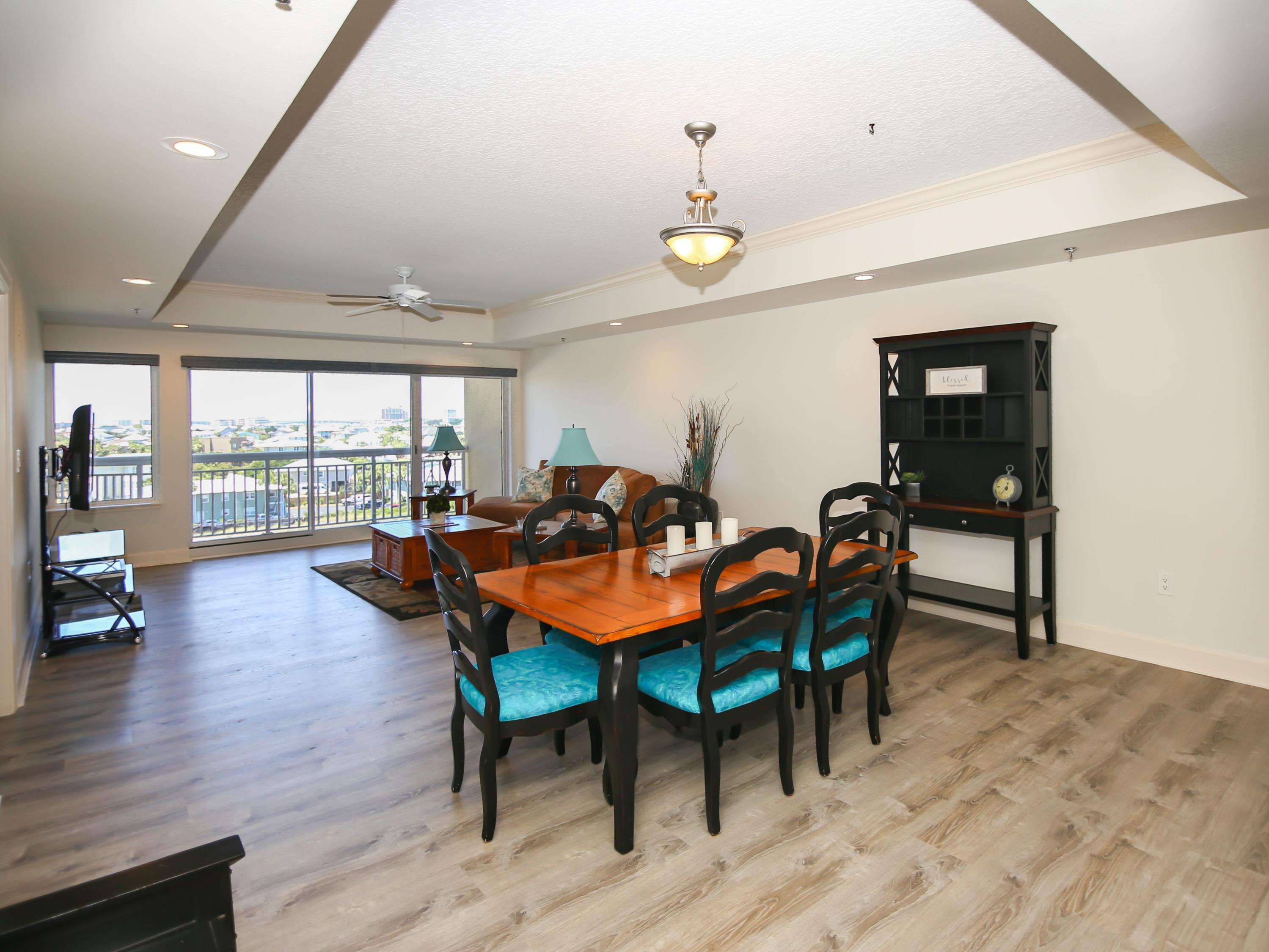 HARBOR LANDING - Residential