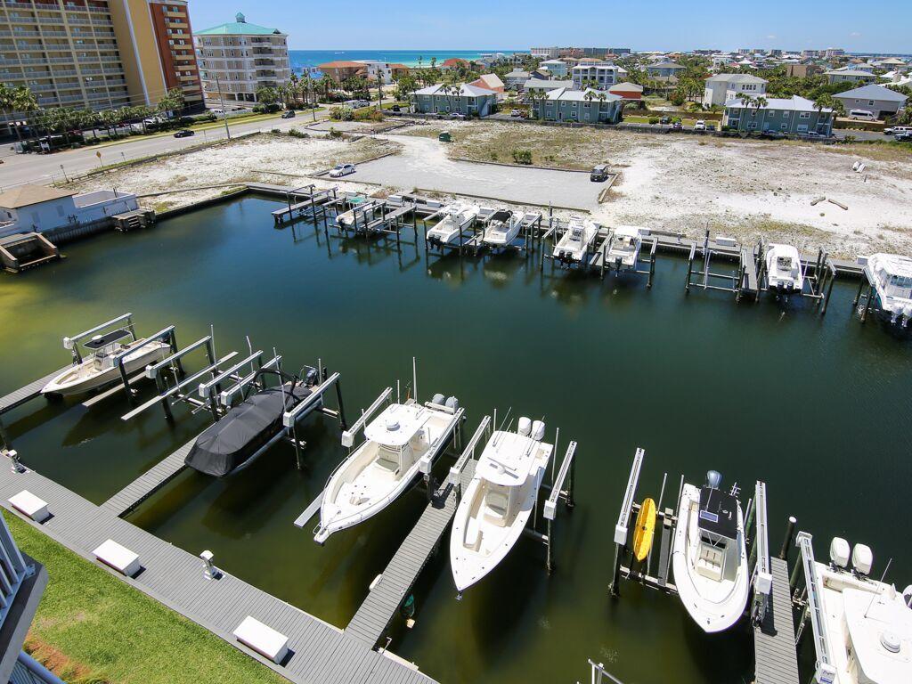 HARBOR LANDING - Residential