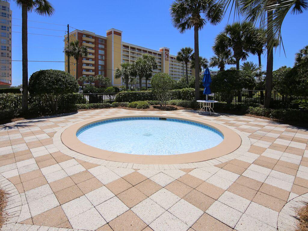 HARBOR LANDING - Residential