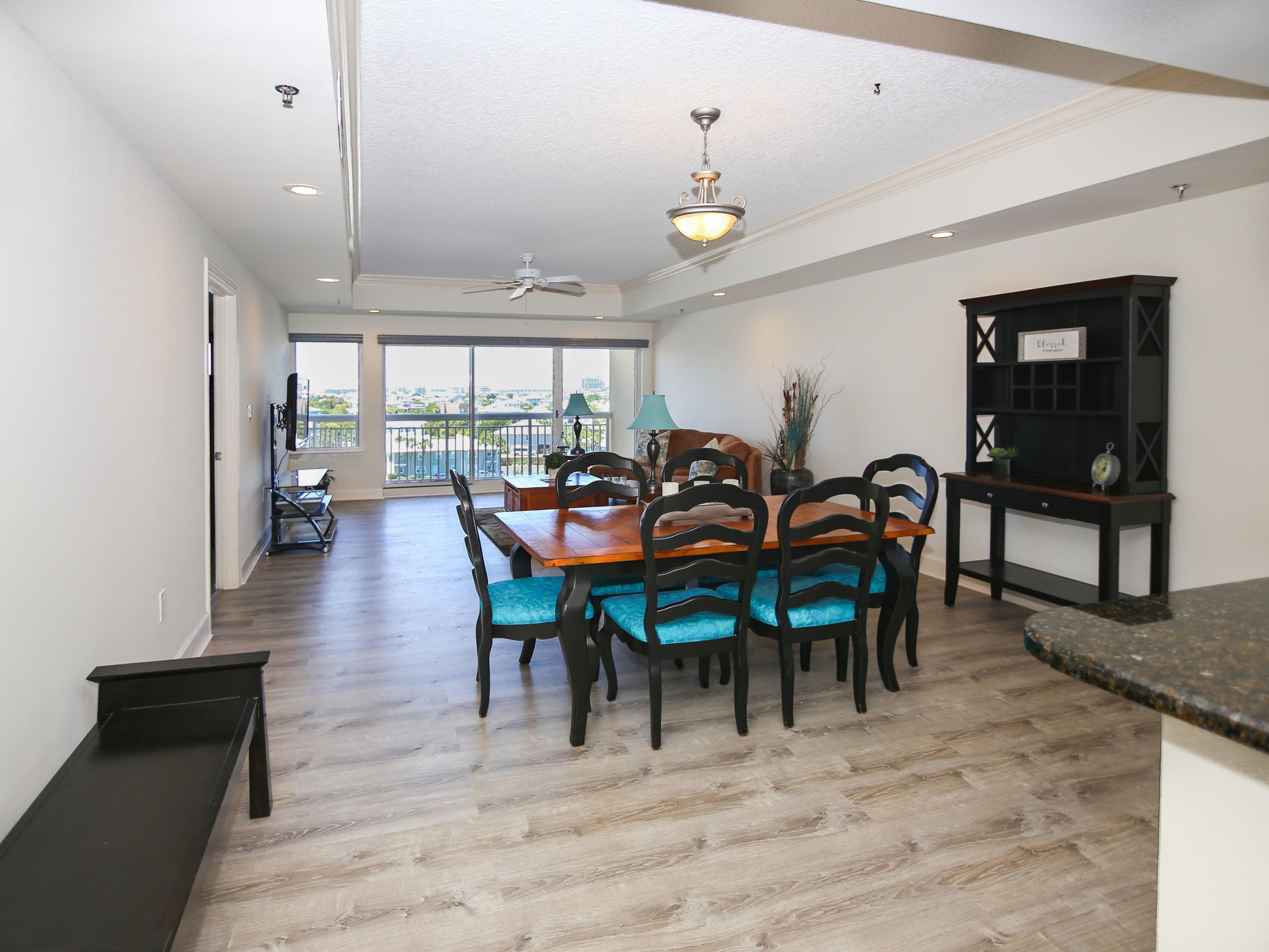 HARBOR LANDING - Residential