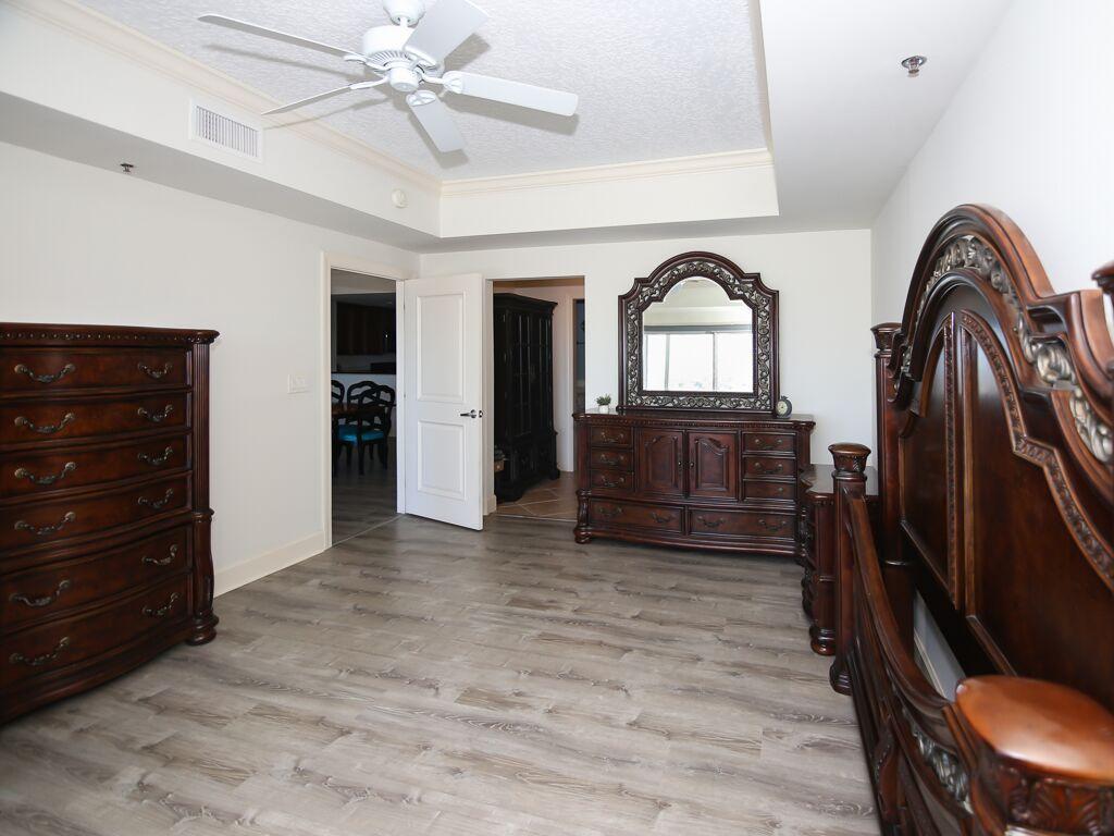 HARBOR LANDING - Residential