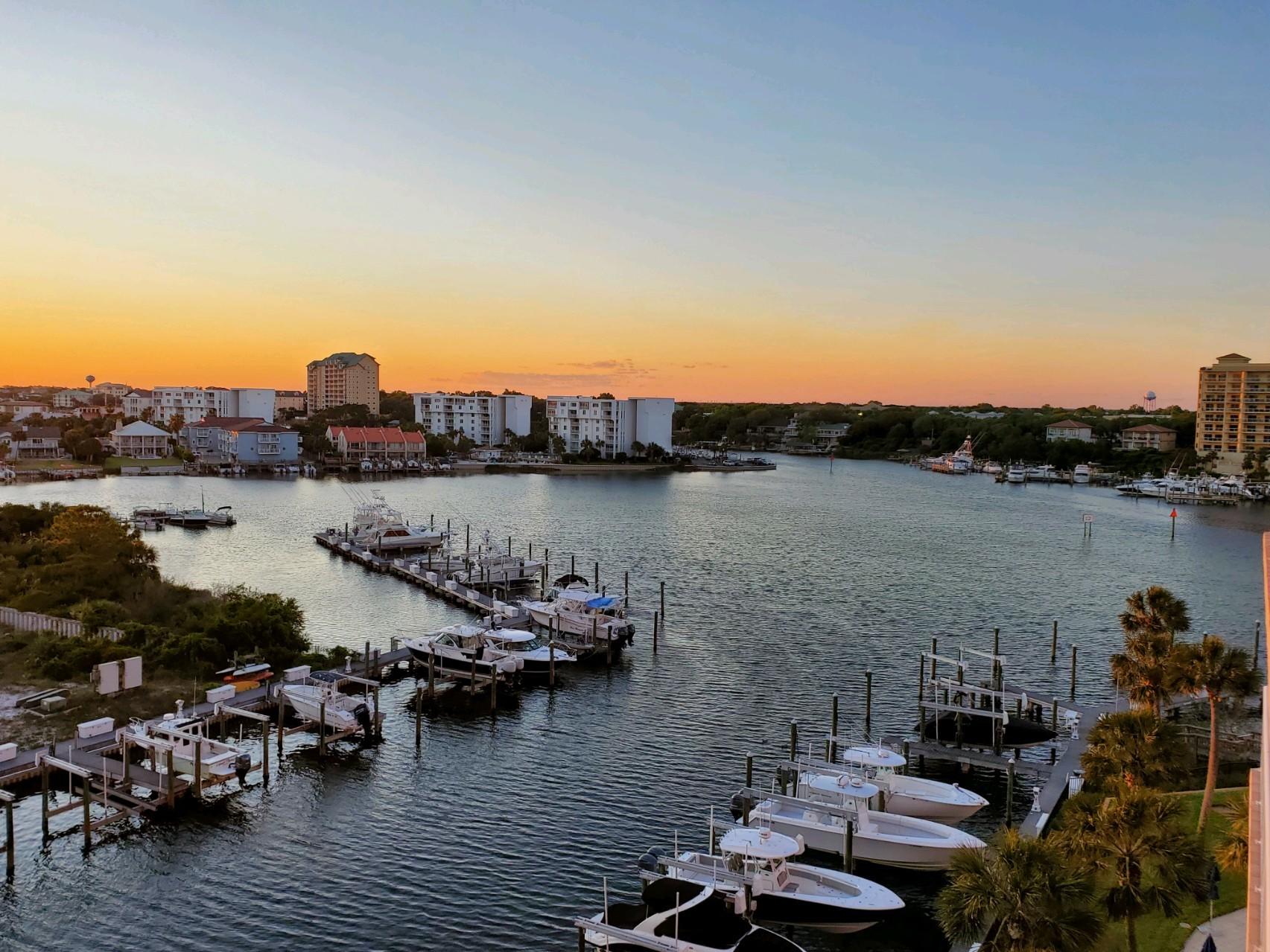 HARBOR LANDING - Residential