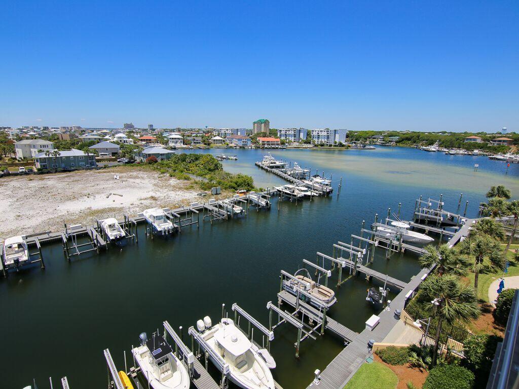 HARBOR LANDING - Residential