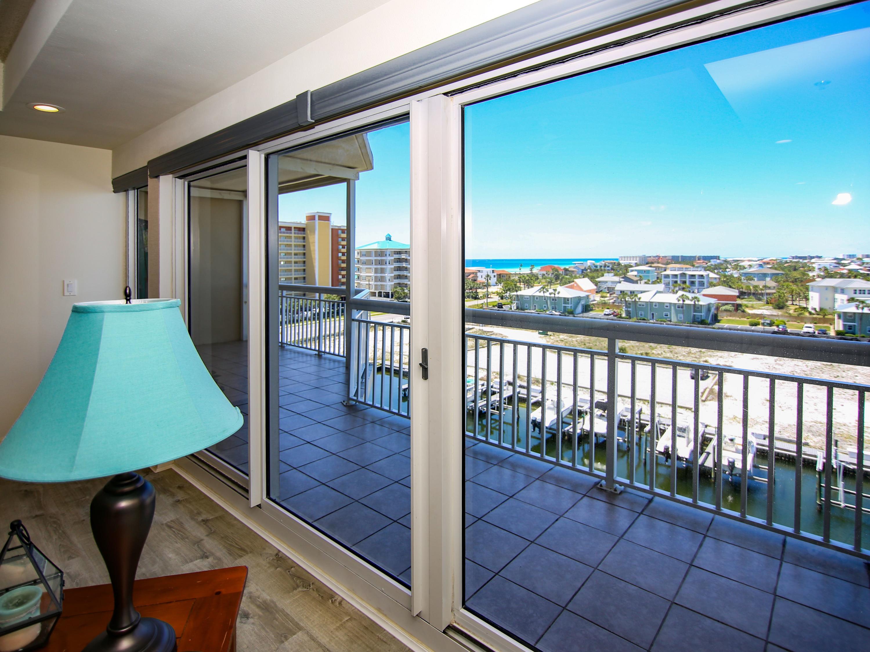 HARBOR LANDING - Residential