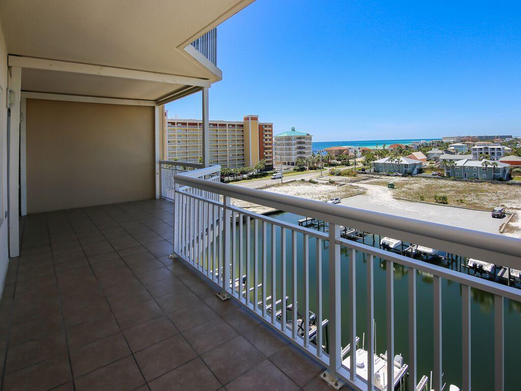 HARBOR LANDING - Residential