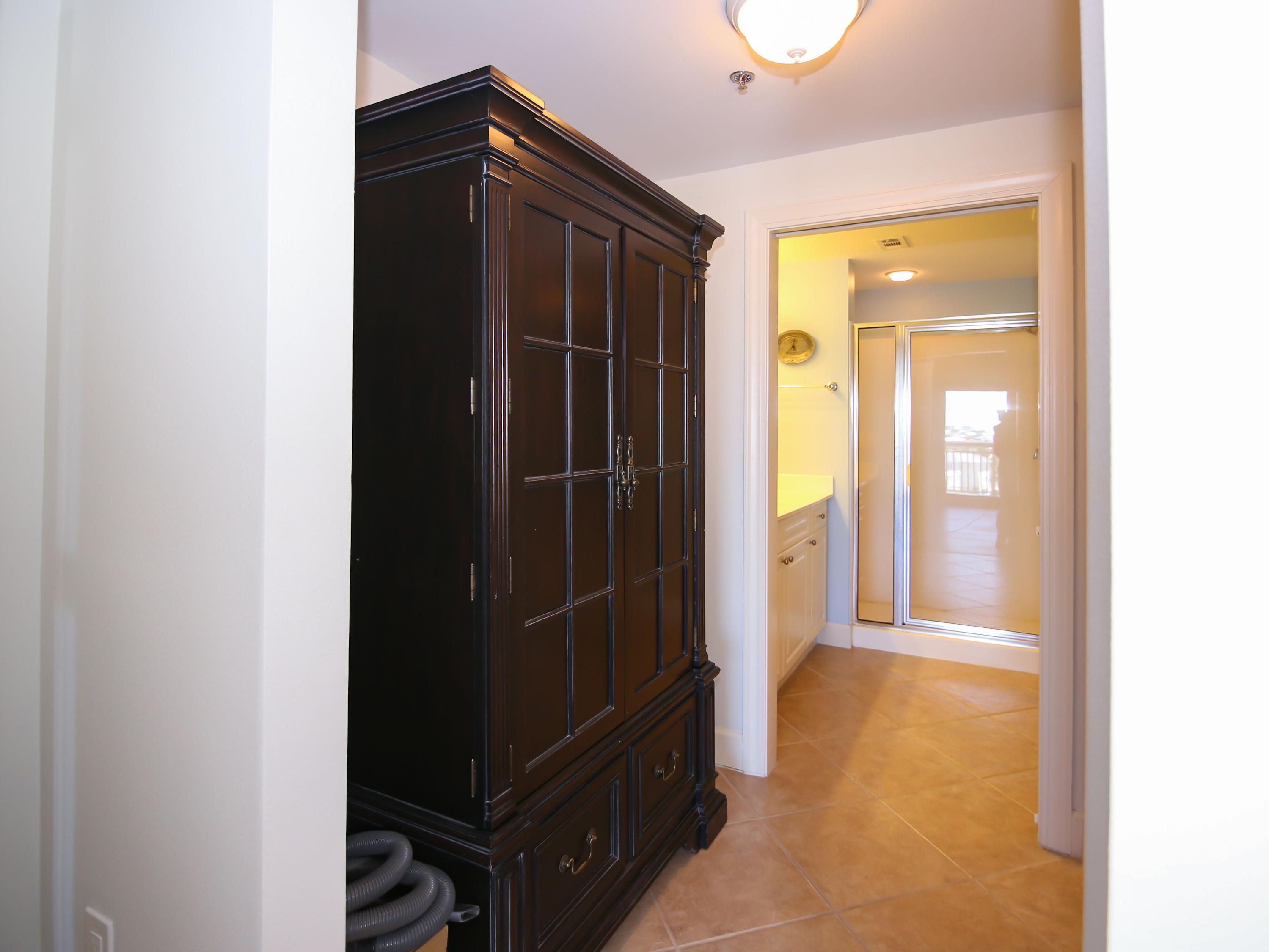 HARBOR LANDING - Residential