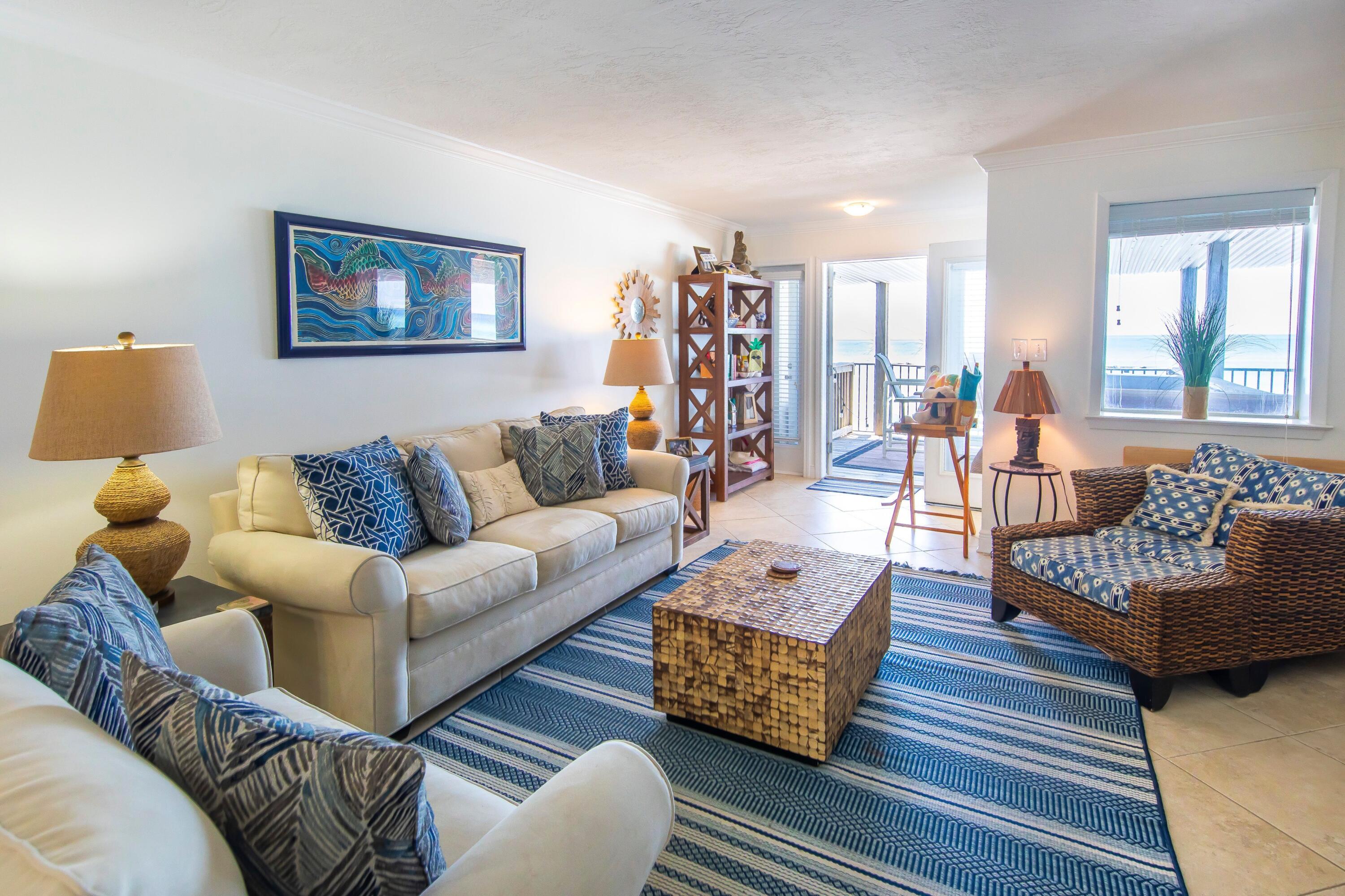 MIRAMAR BEACH - Residential