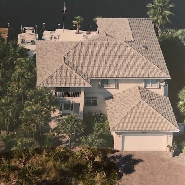 HOLIDAY ISLE - Residential