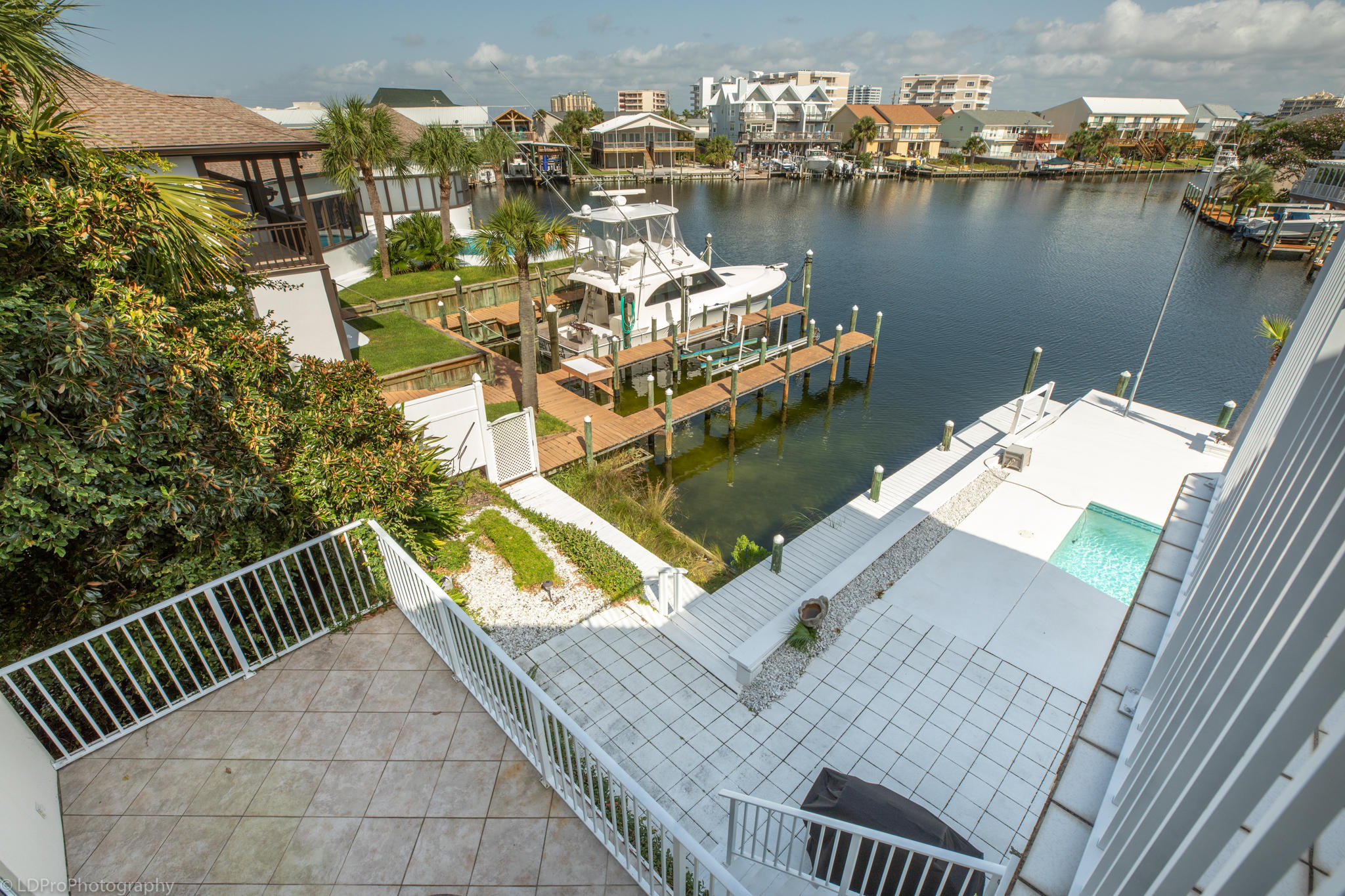 HOLIDAY ISLE - Residential