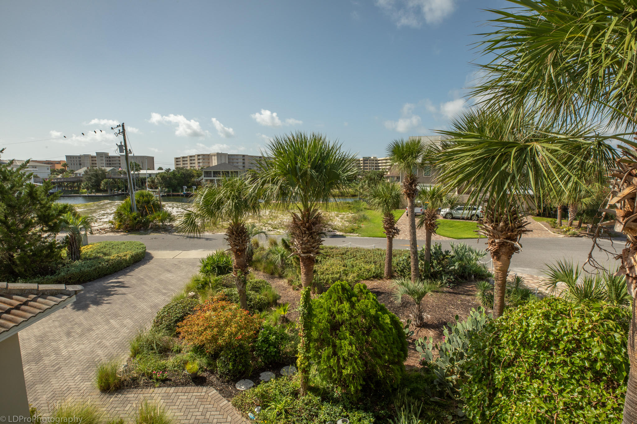 HOLIDAY ISLE - Residential