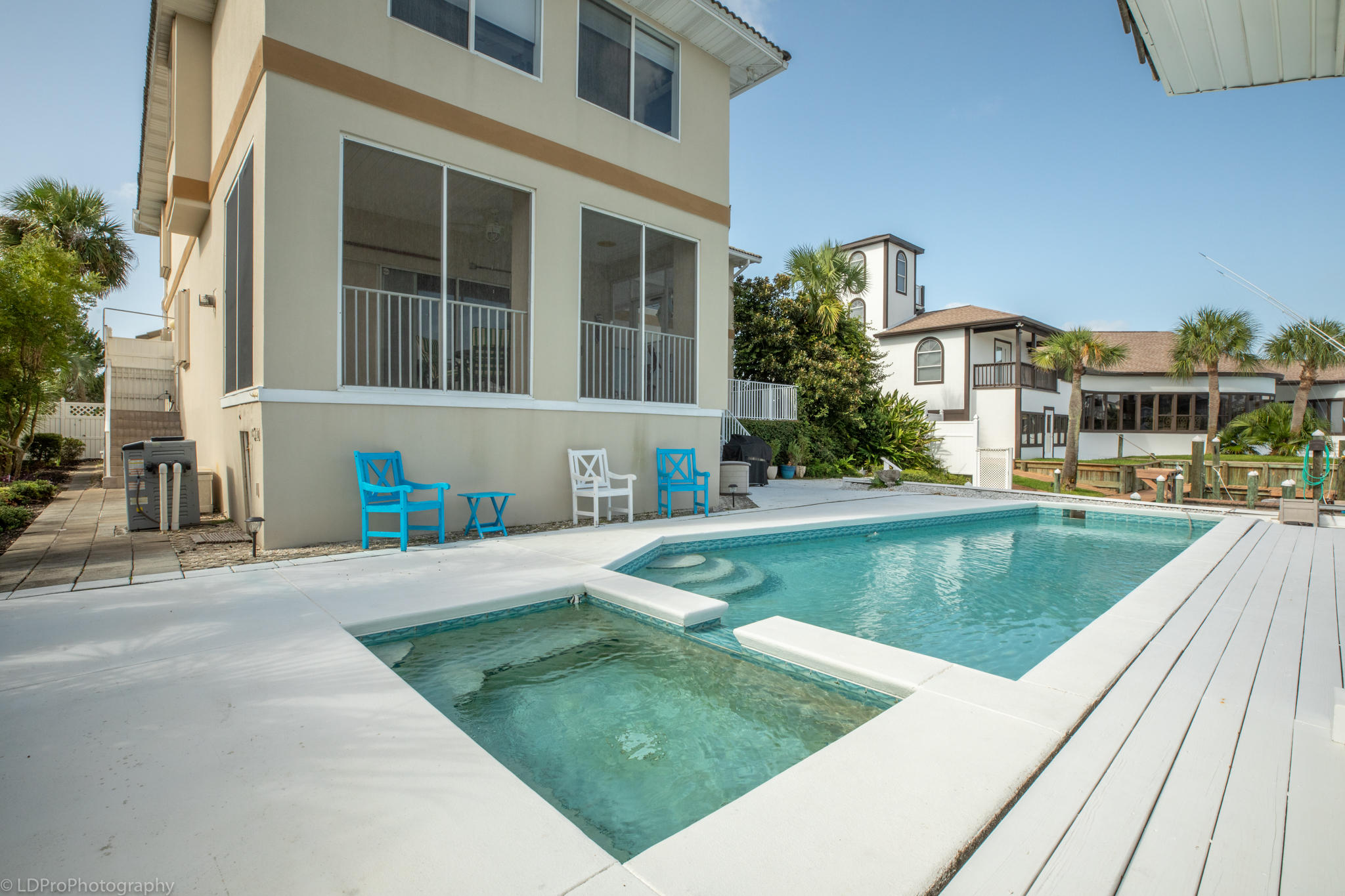 HOLIDAY ISLE - Residential