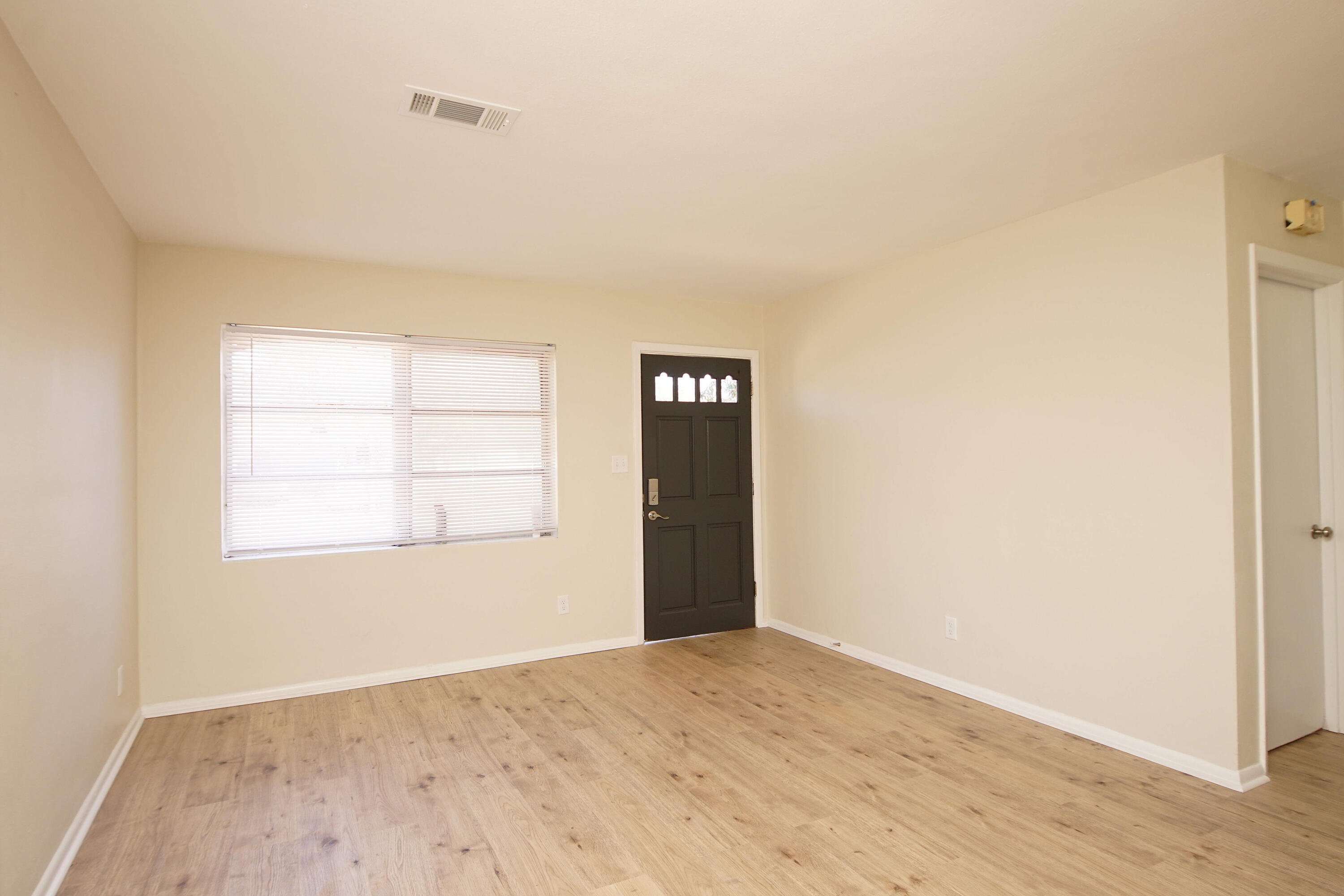 BRYN MAWR PARK - Residential Lease