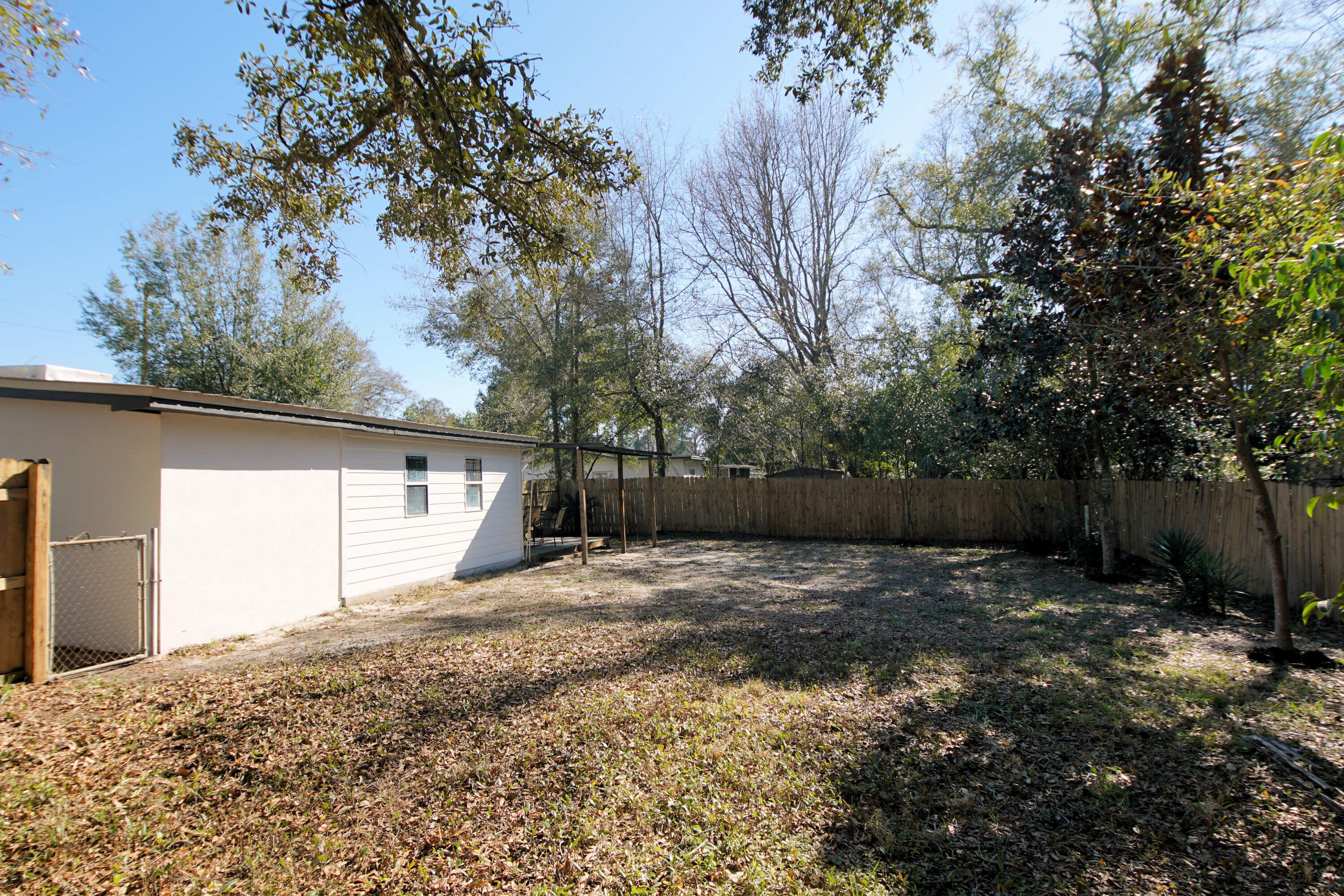 BRYN MAWR PARK - Residential Lease