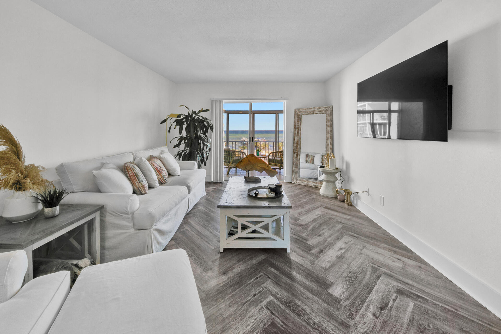 CENTURY PARK WEST - Residential