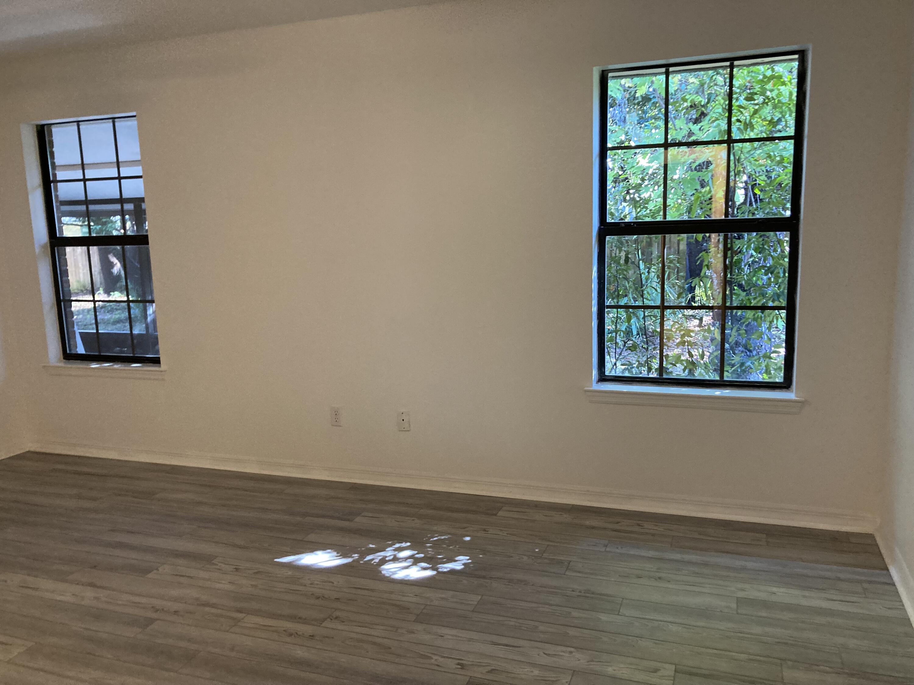 KELL-AIRE GARDENS 1ST ADDN - Residential