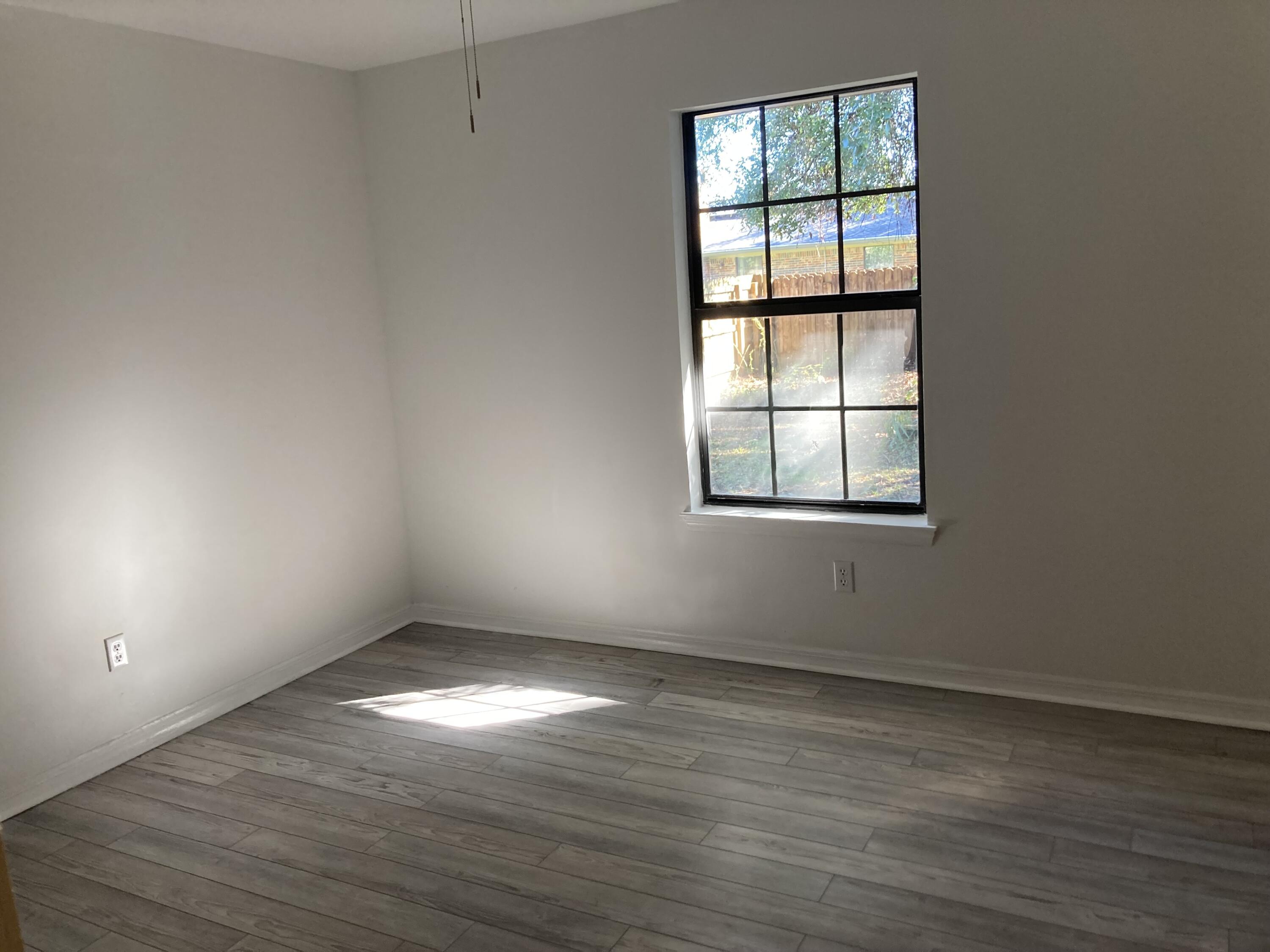 KELL-AIRE GARDENS 1ST ADDN - Residential