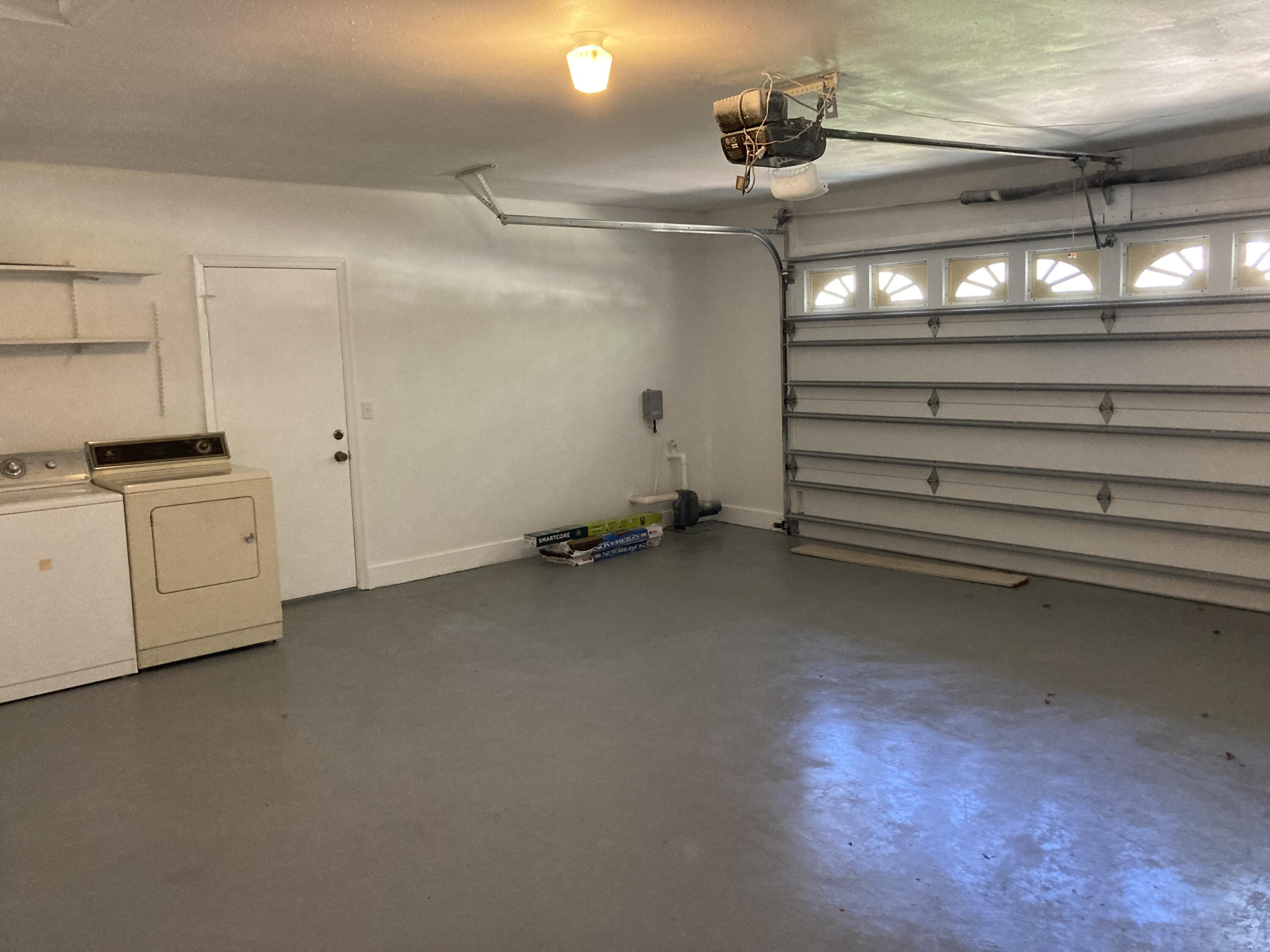 KELL-AIRE GARDENS 1ST ADDN - Residential