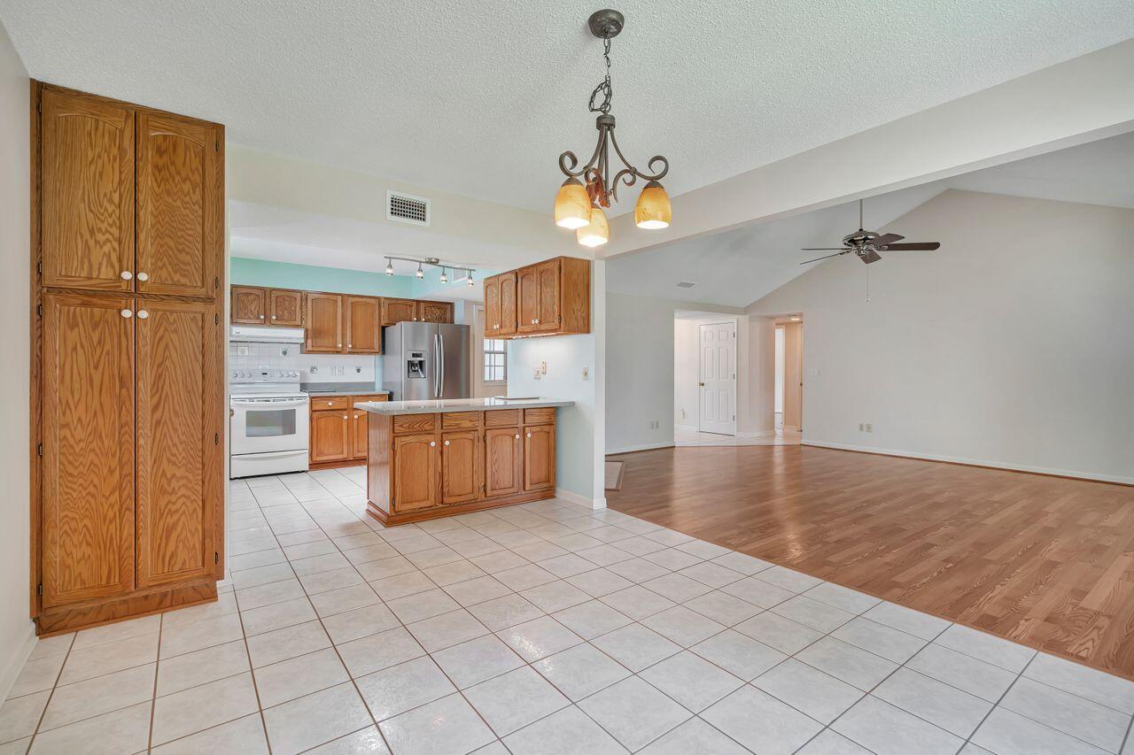 Cedar Ridge - Residential