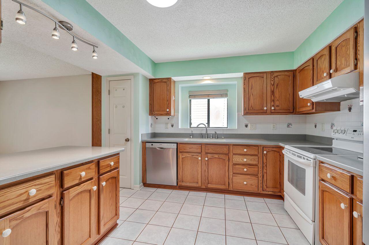 Cedar Ridge - Residential