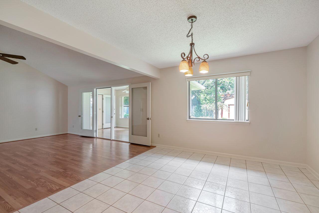 Cedar Ridge - Residential