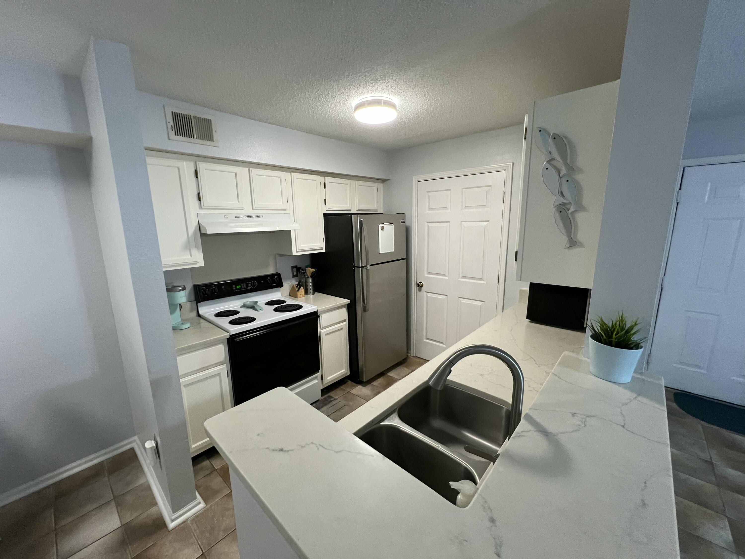 INDIAN LAKE - Residential