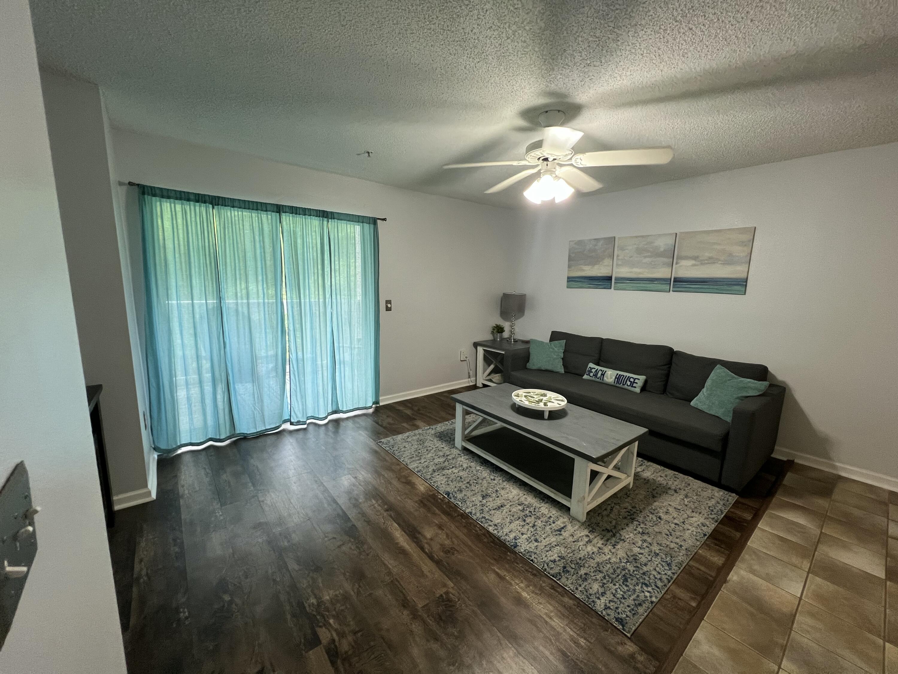 INDIAN LAKE - Residential