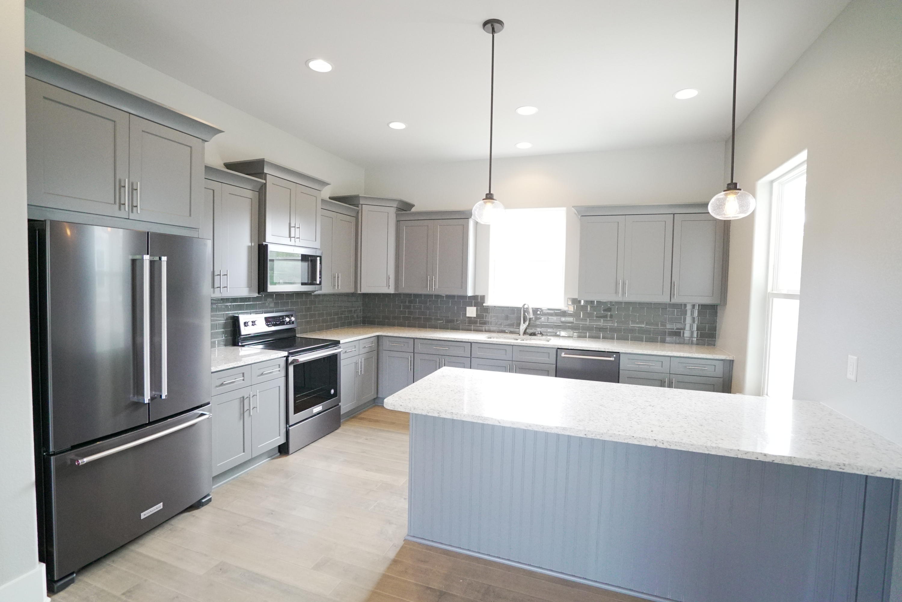 FRANGISTA BEACH 2ND ADDN - Residential