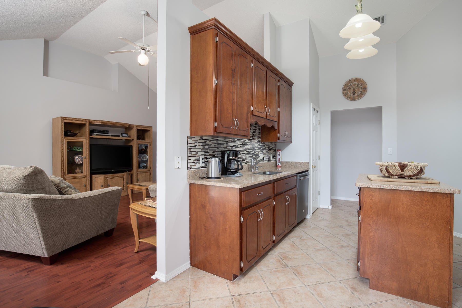 PARKWOOD SQUARE PH 2 - Residential