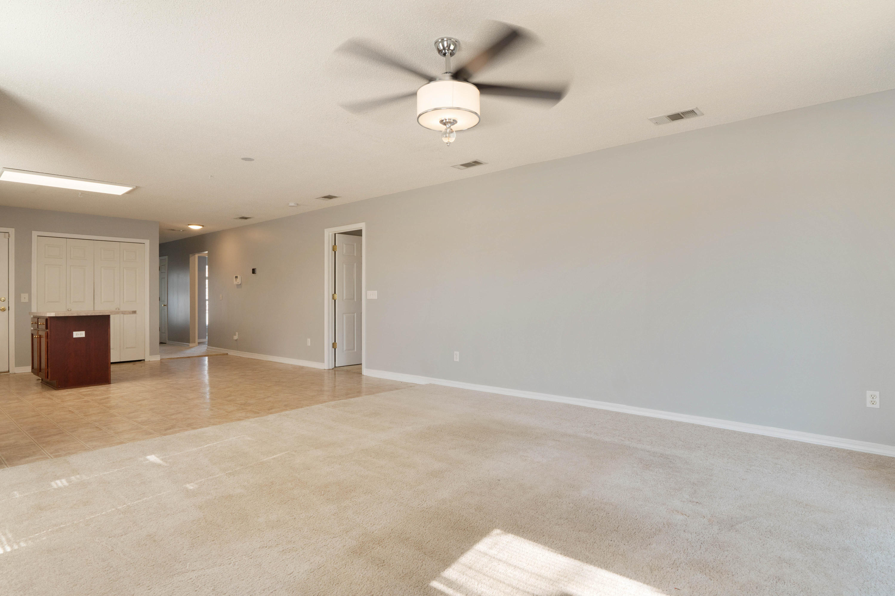 VINEYARD THE - Residential