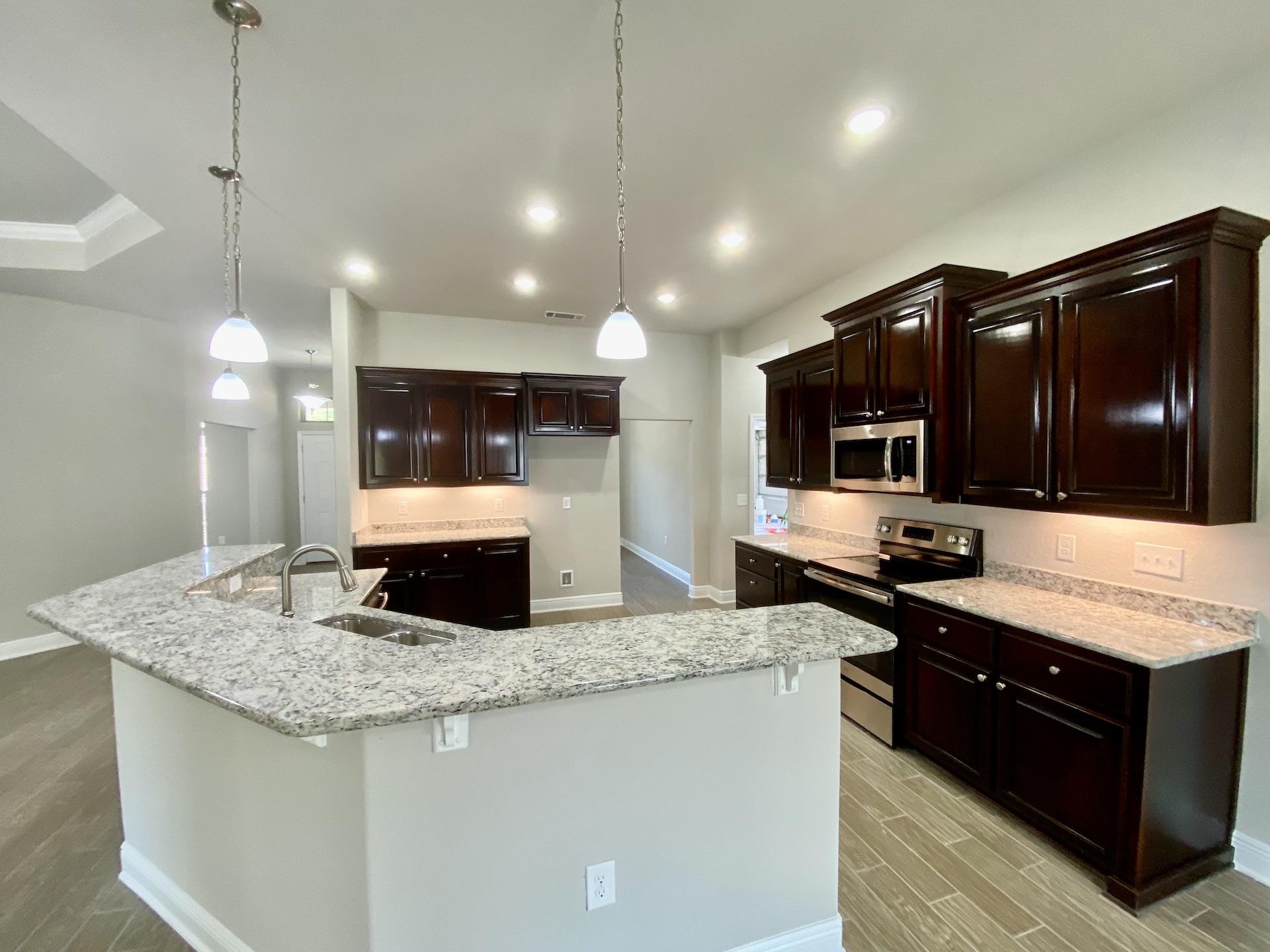 HOMEWOOD EST - Residential