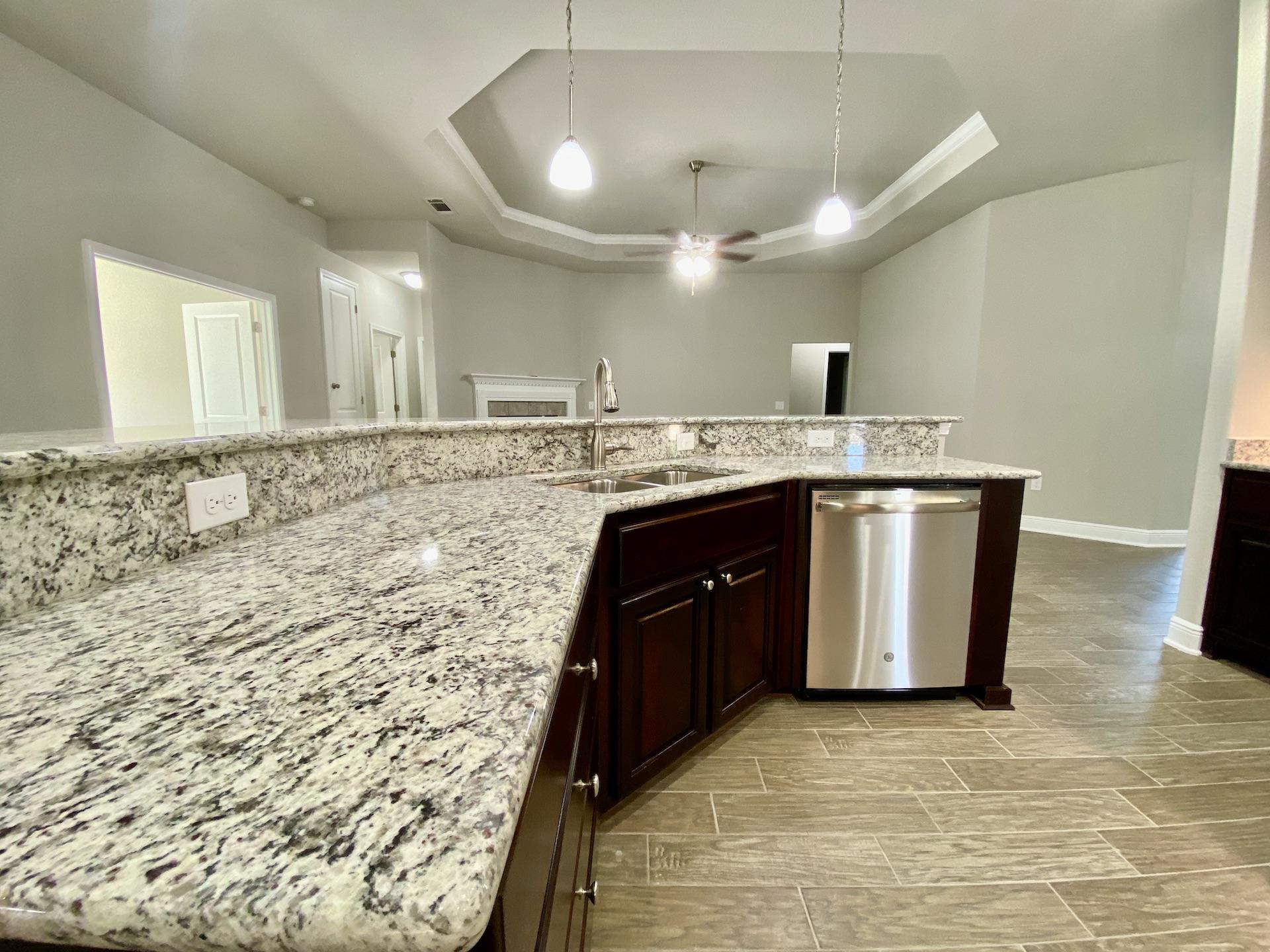 HOMEWOOD EST - Residential