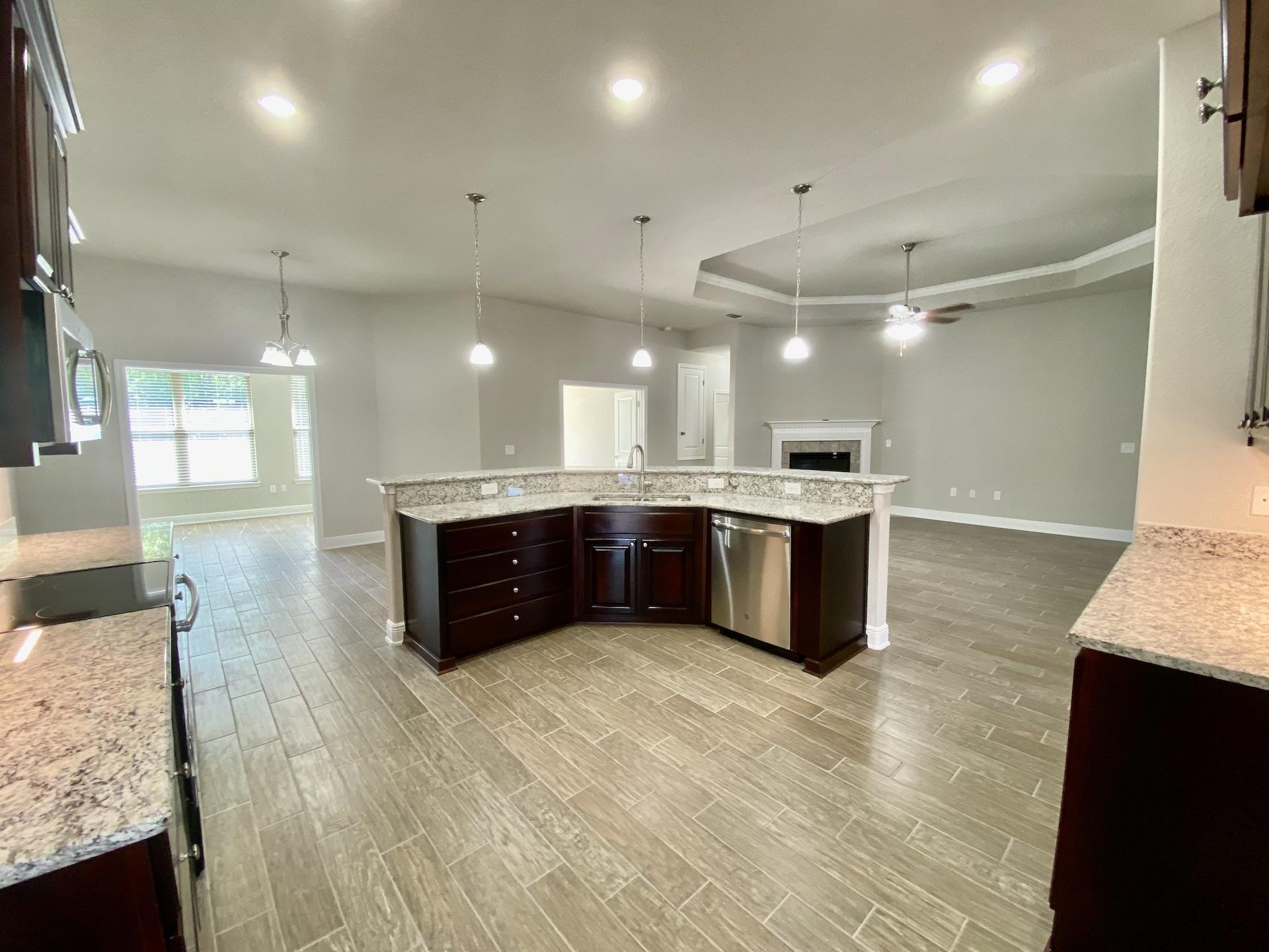 HOMEWOOD EST - Residential