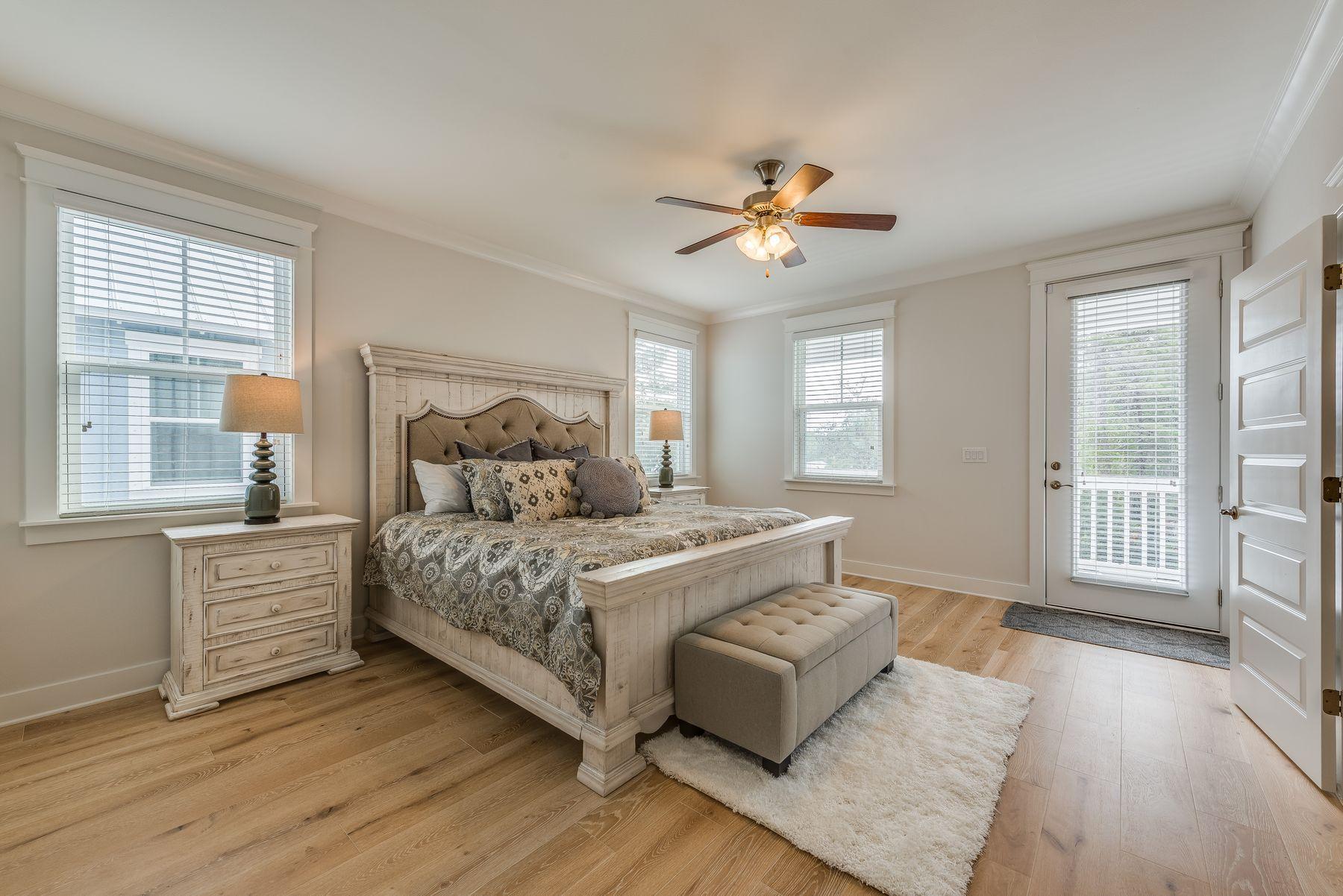 HIGHLAND PARKS - Residential