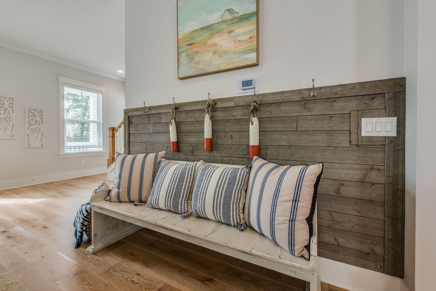 HIGHLAND PARKS - Residential