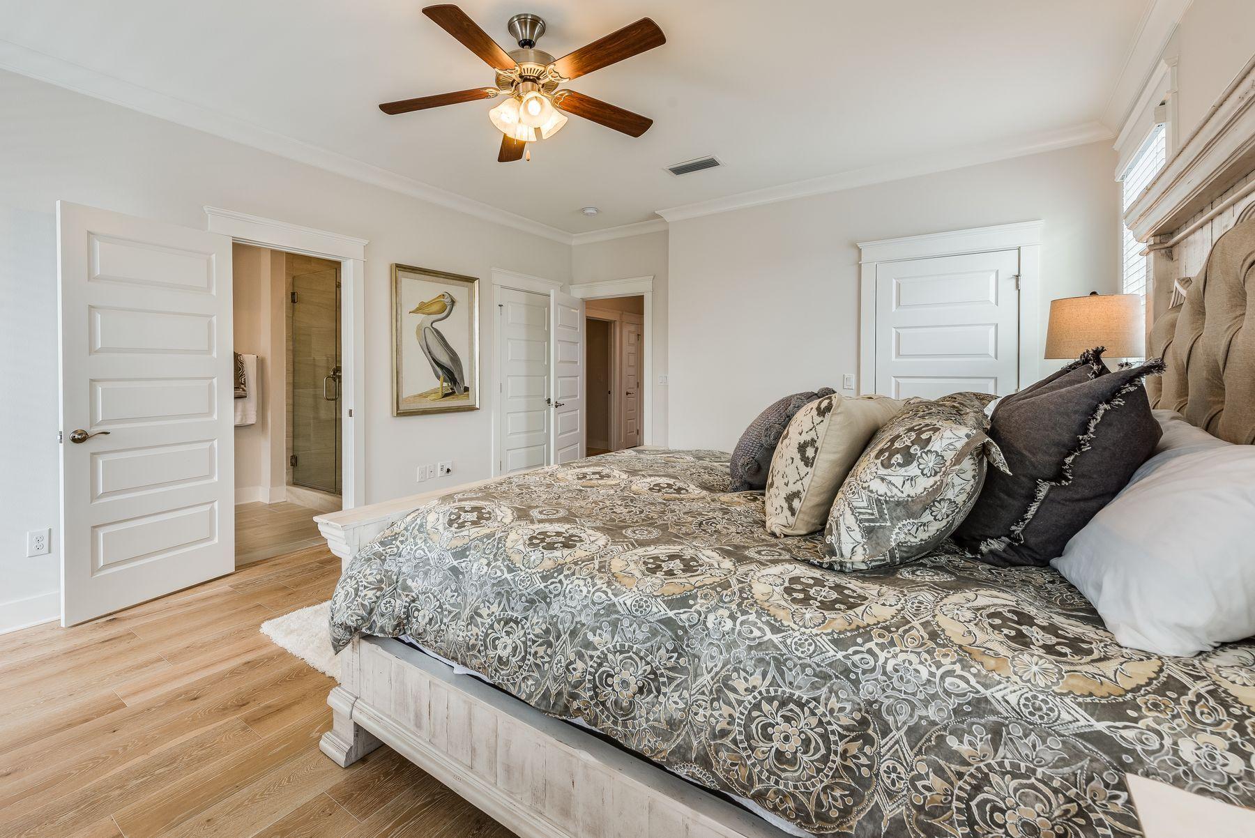 HIGHLAND PARKS - Residential