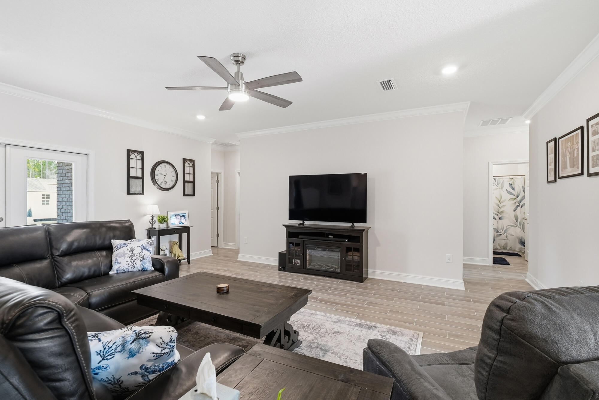 WINDSWEPT ESTATES - Residential