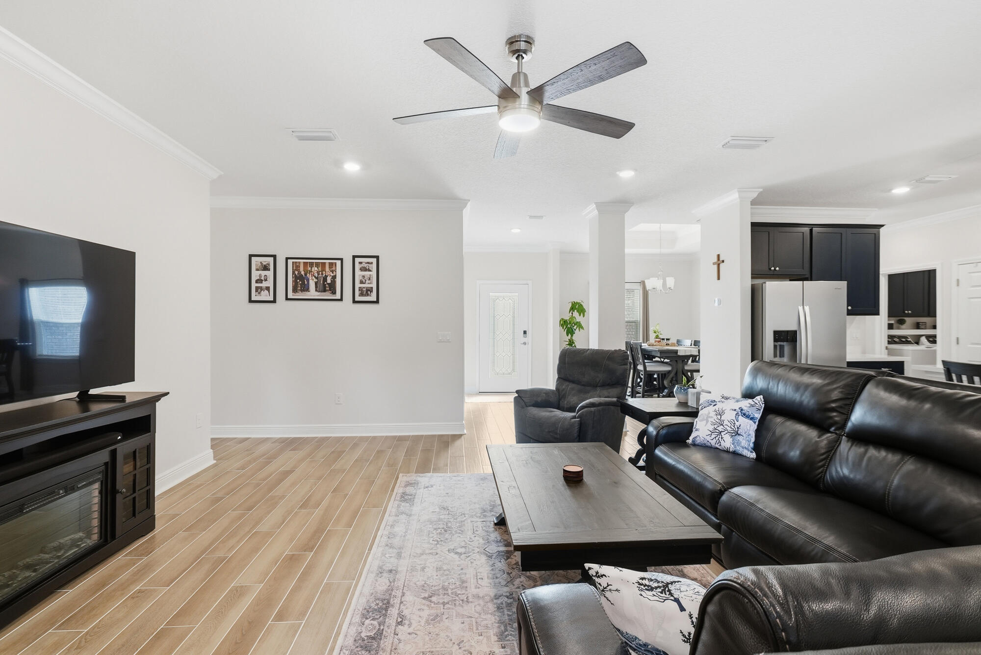 WINDSWEPT ESTATES - Residential