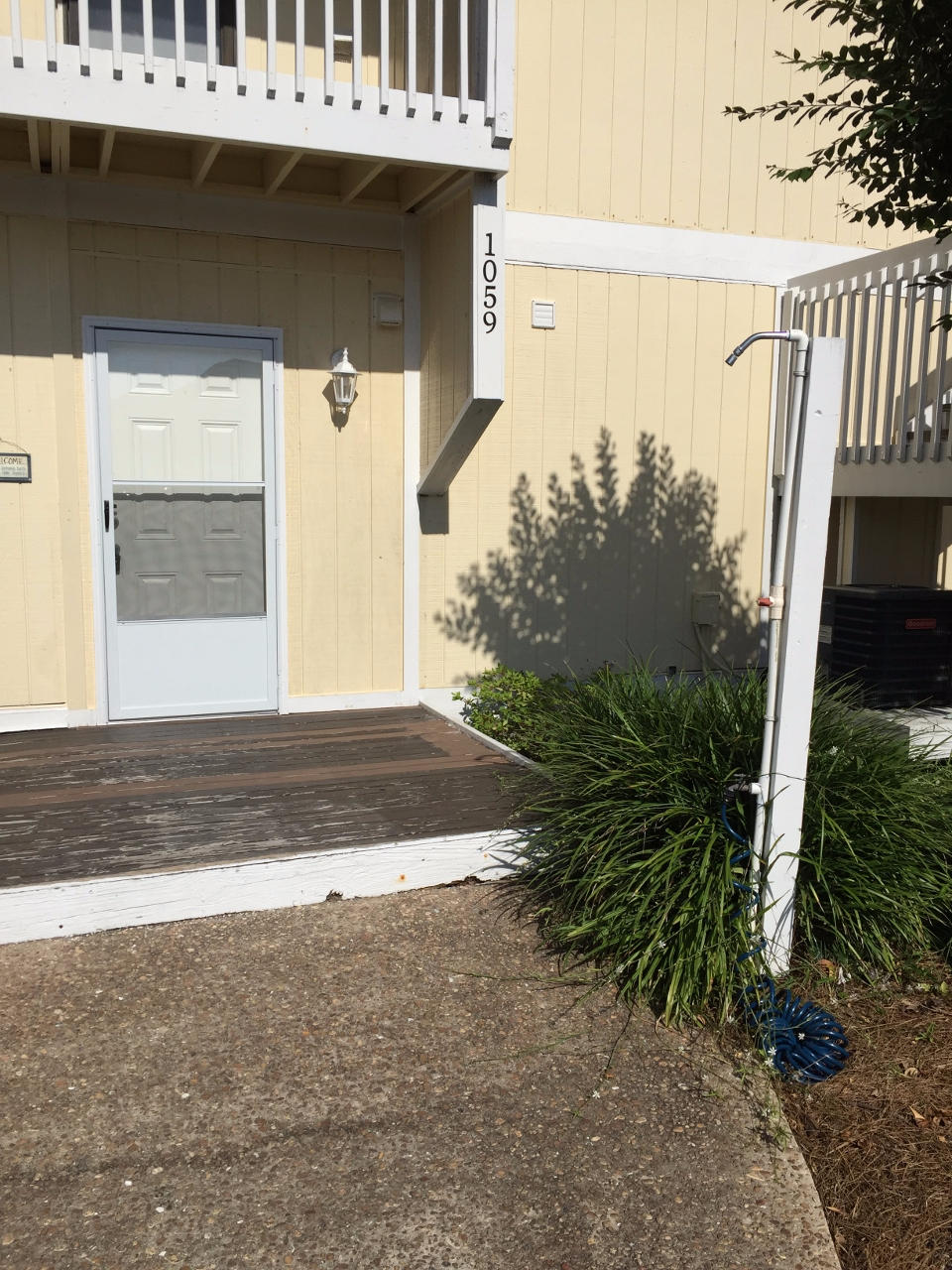 Upscale, renovated condo with bunk beds installed. Beautiful travertine flooring, french balcony doors, nice cabinets, stainless appliances and bright decor. This condo is turn key and rental ready. Step out your back door to the #6 golf green or to one of several community pools that is just a few steps away. Out your front door is just a short walk to the canal and to the beach access. Amenities of Sandpiper cove include the following: 1100' of beachfront, five pools, two heated in the winter months, six tennis courts, nine hole par 3 golf course, marina for long term boat slip leasing, seasonal beach front beach service and snack bar. Louisiana Lagniappe Restaurant is also on-site. Sandpiper Cove is a very popular vacation rental property or great second home.