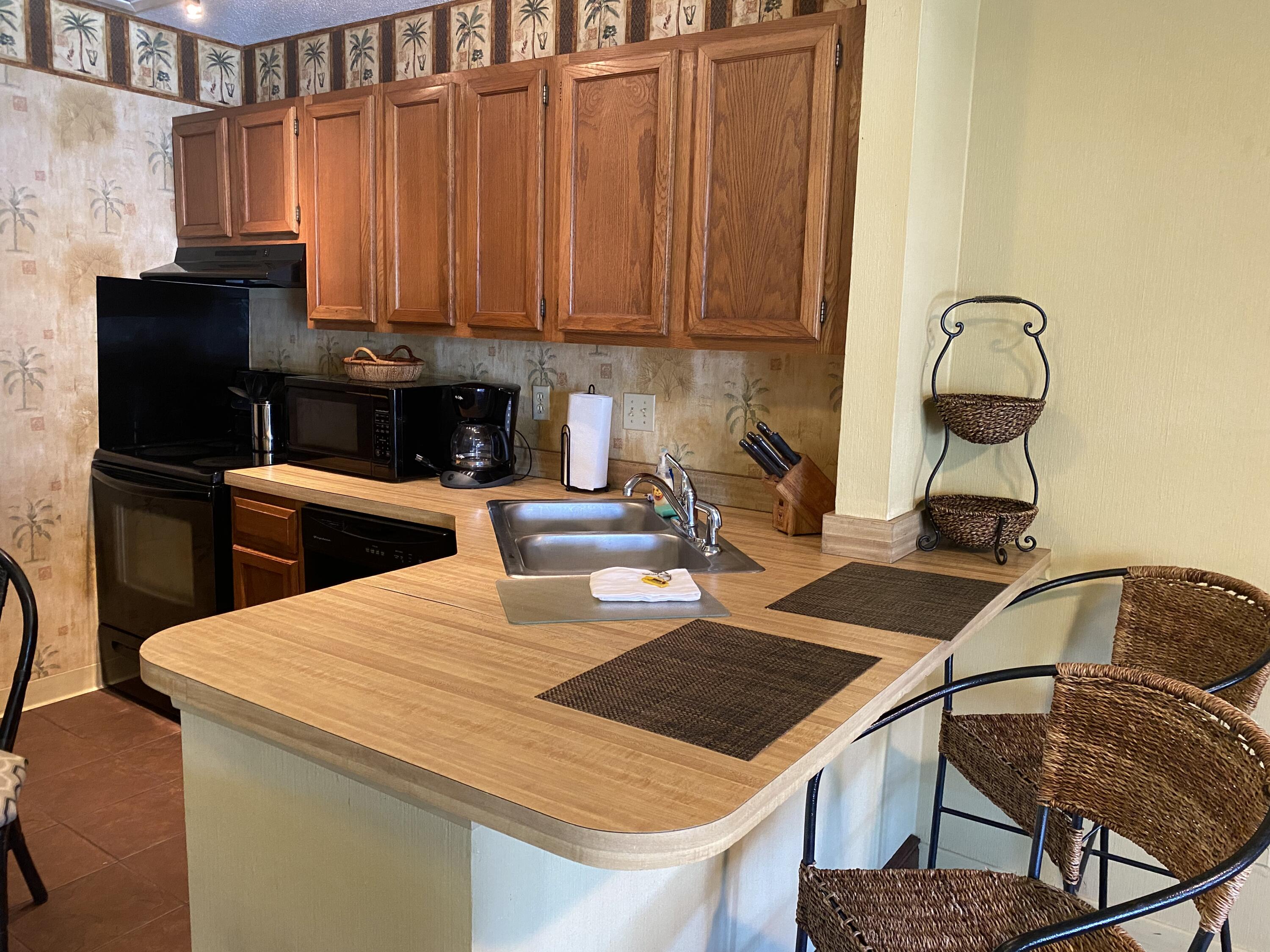 Sandpiper Cove Condominiums - Residential