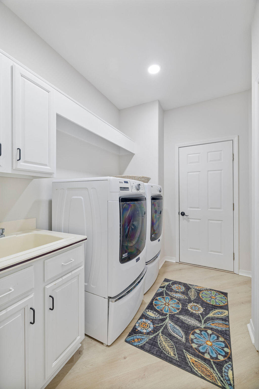 EMERALD BAY PH 1A - Residential