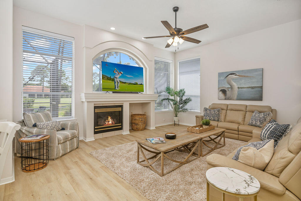EMERALD BAY PH 1A - Residential