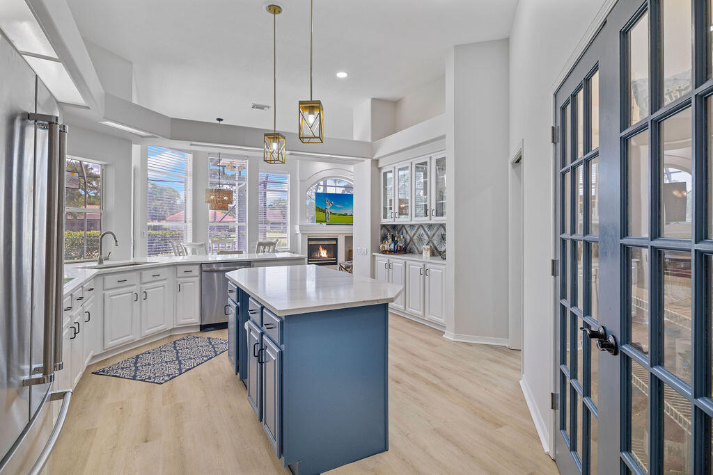 EMERALD BAY PH 1A - Residential