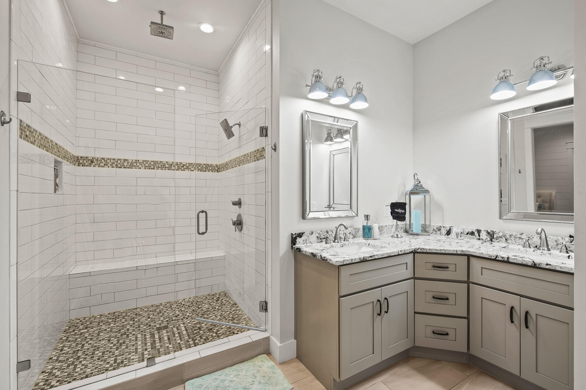 HIGHLAND PARKS - Residential