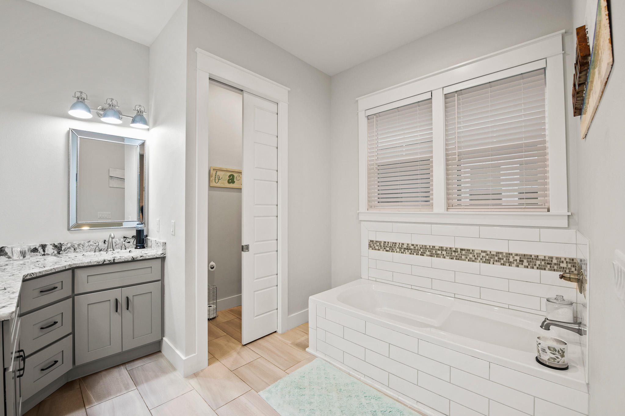 HIGHLAND PARKS - Residential